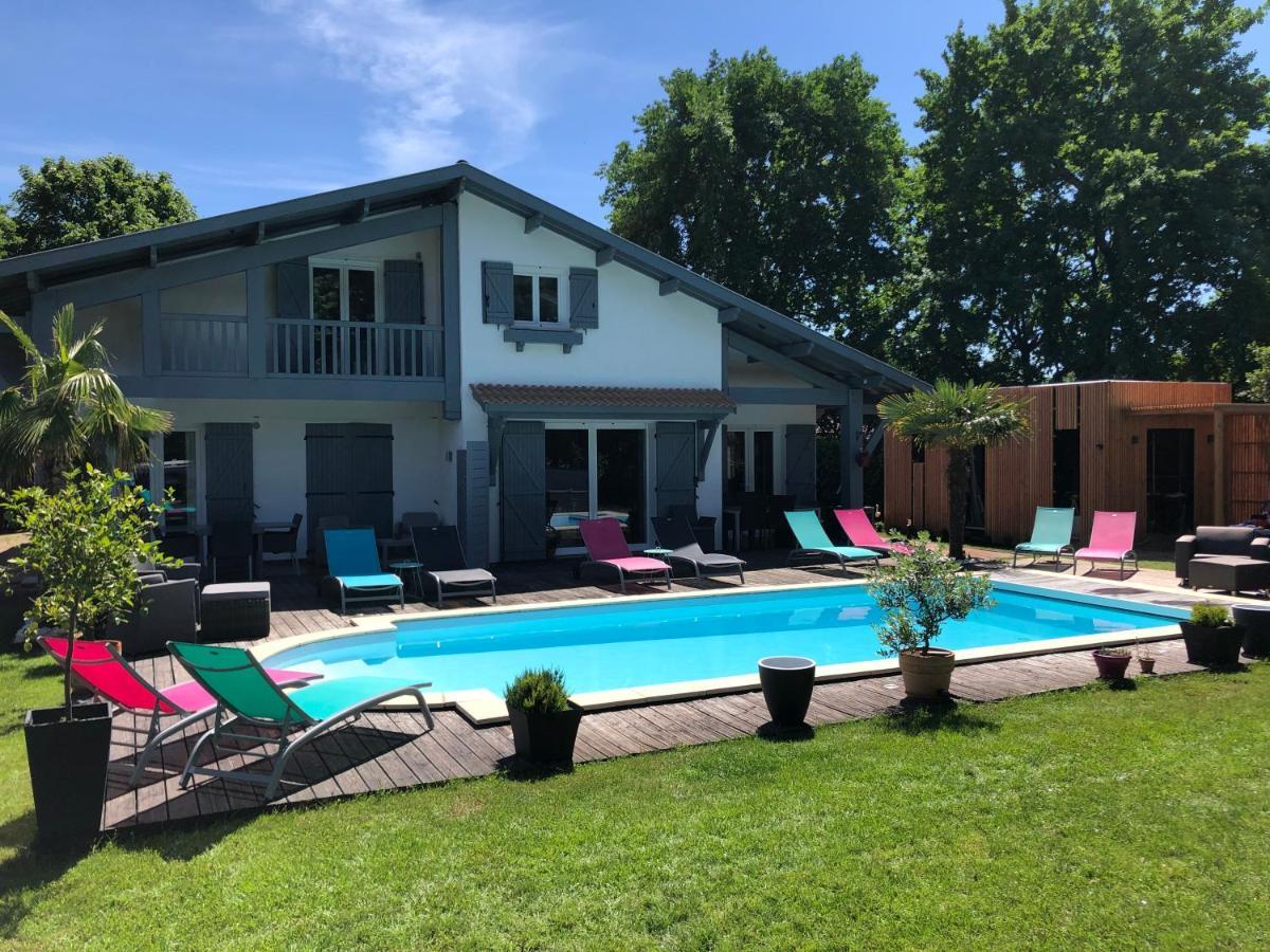 Villa Andernos Buitenkant foto